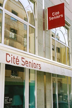La façade du bâtiment de Cité Seniors.